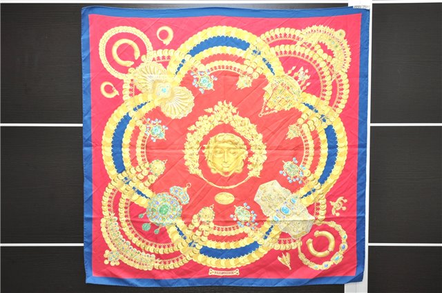 Authentic HERMES Carre 90 Scarf 