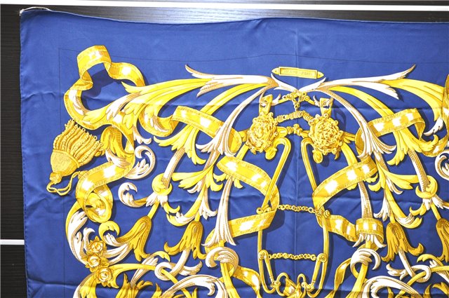 Authentic HERMES Carre 90 Scarf 