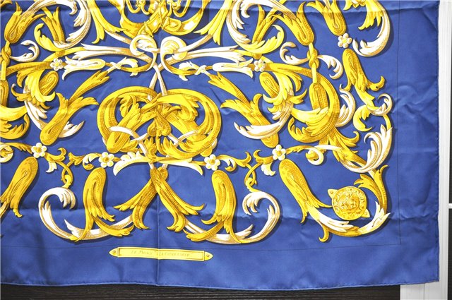 Authentic HERMES Carre 90 Scarf 