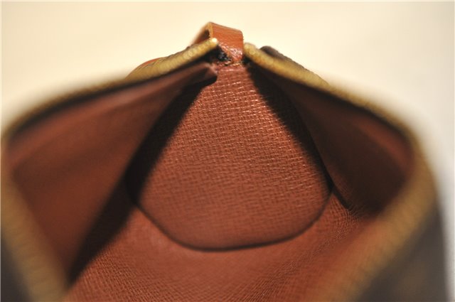 Authentic Louis Vuitton Monogram Papillon 30 Hand Bag Old Model LV 7877F