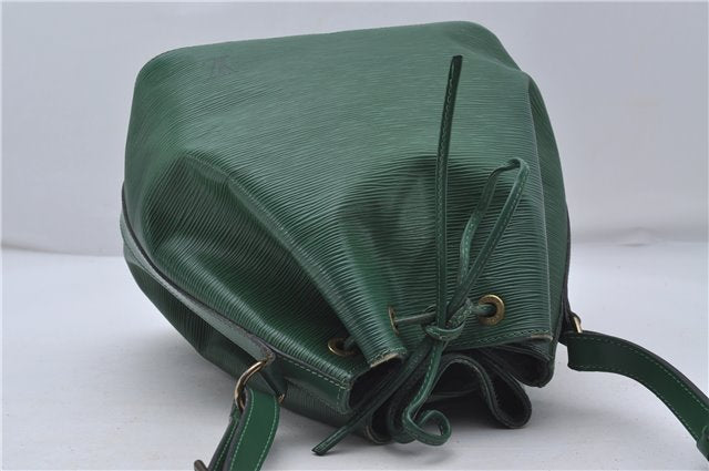 Authentic Louis Vuitton Epi Petit Noe Shoulder Bag Green M44104 LV 7899D