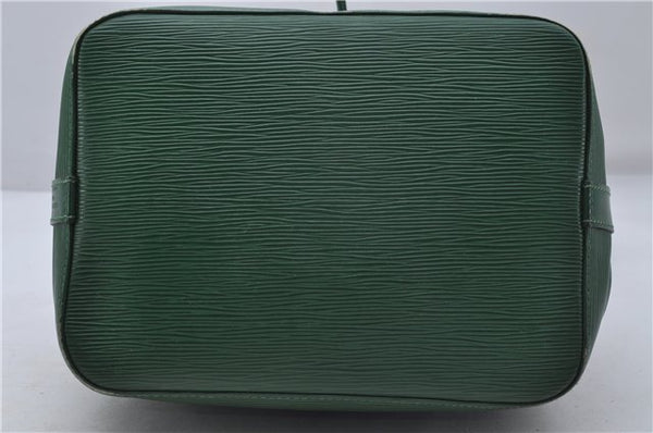 Authentic Louis Vuitton Epi Petit Noe Shoulder Bag Green M44104 LV 7899D