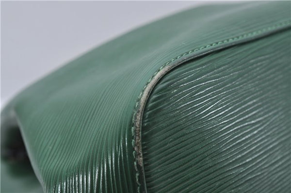 Authentic Louis Vuitton Epi Petit Noe Shoulder Bag Green M44104 LV 7899D