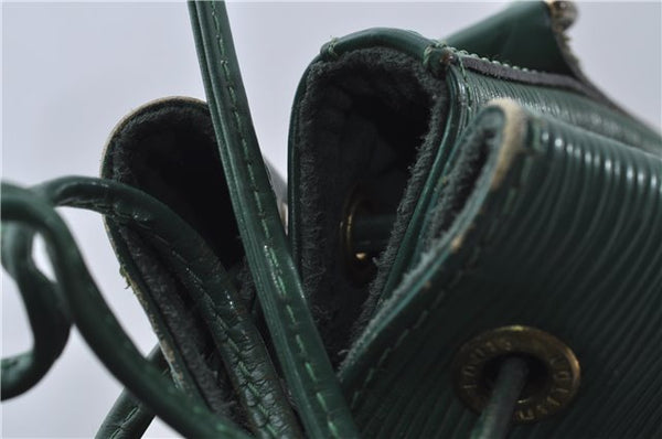 Authentic Louis Vuitton Epi Petit Noe Shoulder Bag Green M44104 LV 7899D