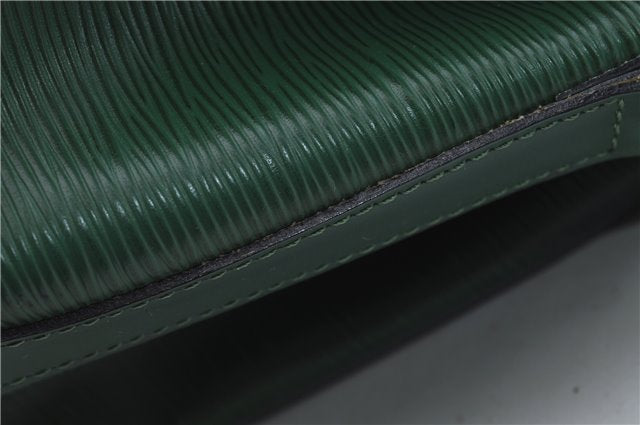 Authentic Louis Vuitton Epi Petit Noe Shoulder Bag Green M44104 LV 7899D