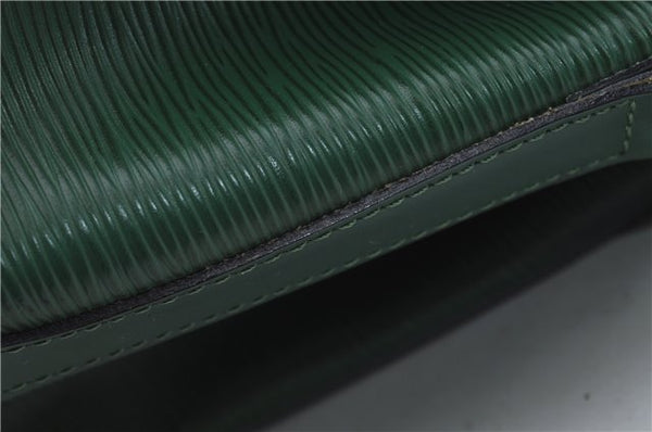 Authentic Louis Vuitton Epi Petit Noe Shoulder Bag Green M44104 LV 7899D