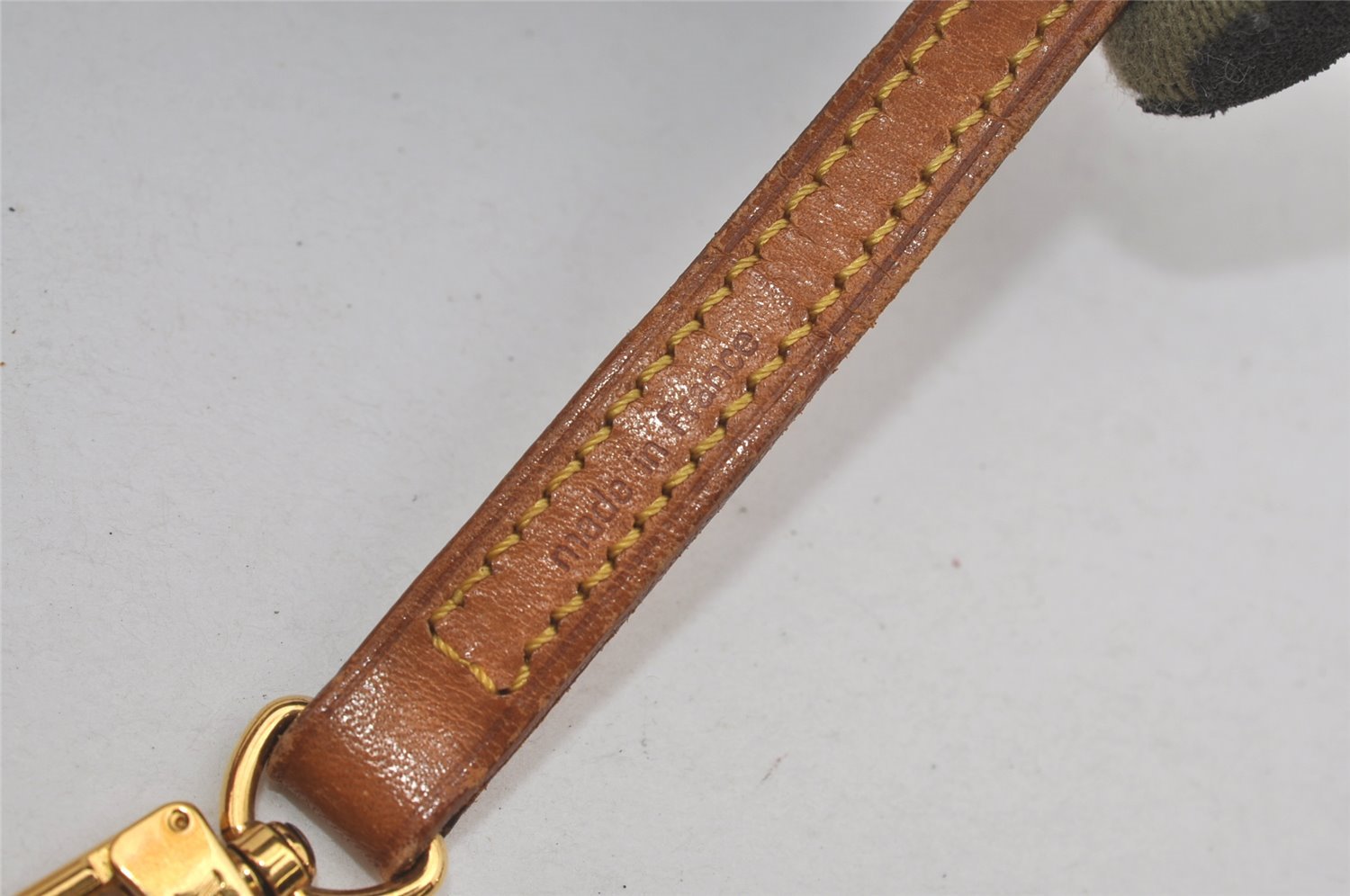 Authentic Louis Vuitton Leather Shoulder Strap Beige 48