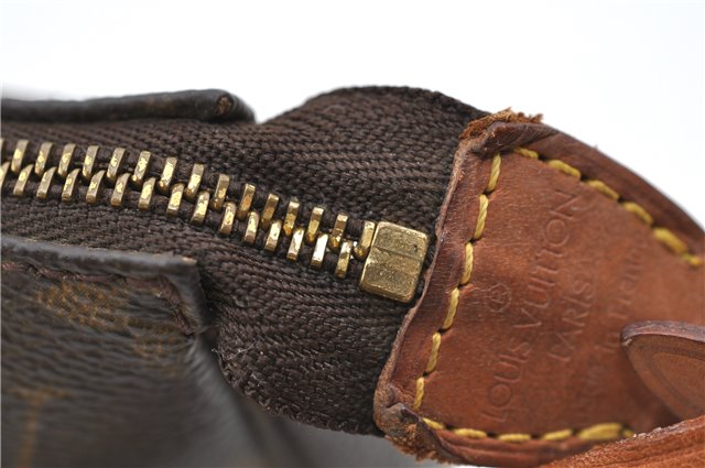 Authentic LOUIS VUITTON Monogram Pochette Accessoires Pouch M51980 LV 7965C