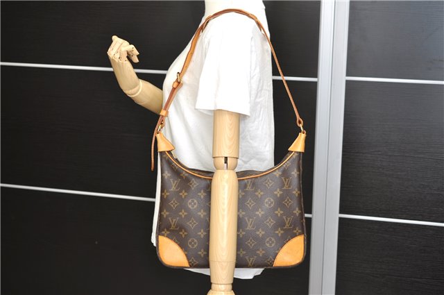 Authentic Louis Vuitton Monogram Boulogne 30 Shoulder Cross Bag M52165 LV 7966E