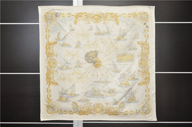 Authentic HERMES Carre 90 Scarf 