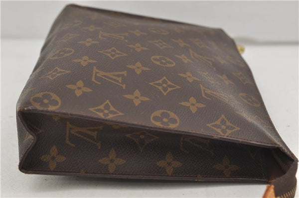 Auth Louis Vuitton Monogram Poche Toilette 26 Cosmetics Pouch Old Model LV 7980D