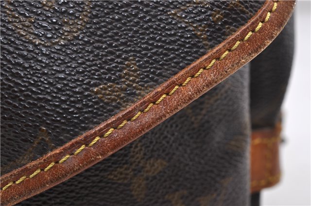 Auth LOUIS VUITTON Monogram Saumur 30 Shoulder Cross Bag M42256 LV Junk 8006C