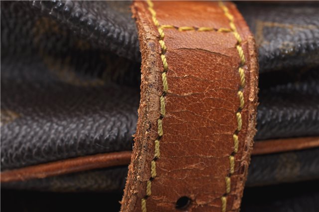 Auth LOUIS VUITTON Monogram Saumur 30 Shoulder Cross Bag M42256 LV Junk 8006C