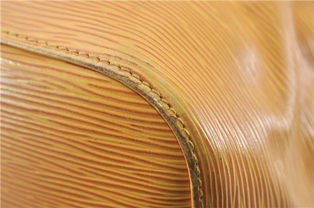 Authentic Louis Vuitton Epi Petit Noe Drawstring Bag Yellow M44109 LV 8009F