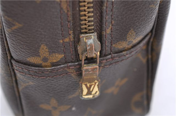 Auth LOUIS VUITTON Monogram Trousse Toilette 28 Clutch Hand Bag M47522 LV 8022C