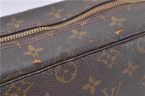 Auth LOUIS VUITTON Monogram Trousse Toilette 28 Clutch Hand Bag M47522 LV 8022C
