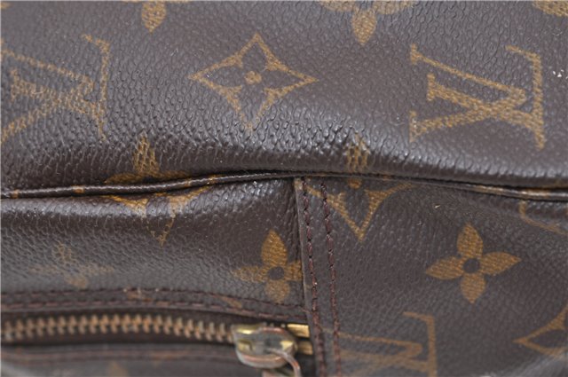 Auth LOUIS VUITTON Monogram Trousse Toilette 28 Clutch Hand Bag M47522 LV 8022C