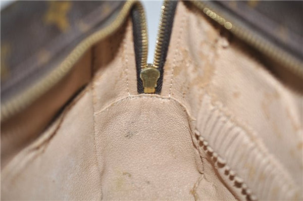 Auth LOUIS VUITTON Monogram Trousse Toilette 28 Clutch Hand Bag M47522 LV 8022C