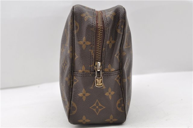 Auth LOUIS VUITTON Monogram Trousse Toilette 28 Clutch Hand Bag M47522 LV 8031C