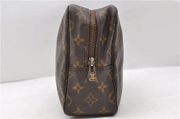 Auth LOUIS VUITTON Monogram Trousse Toilette 28 Clutch Hand Bag M47522 LV 8031C