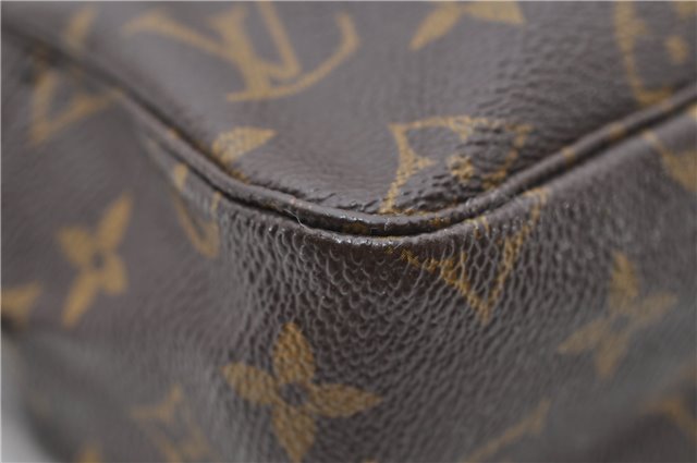 Auth LOUIS VUITTON Monogram Trousse Toilette 28 Clutch Hand Bag M47522 LV 8031C