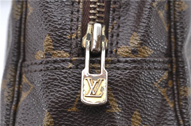Auth LOUIS VUITTON Monogram Trousse Toilette 28 Clutch Hand Bag M47522 LV 8031C