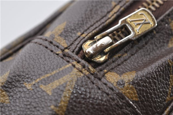 Auth LOUIS VUITTON Monogram Trousse Toilette 28 Clutch Hand Bag M47522 LV 8031C