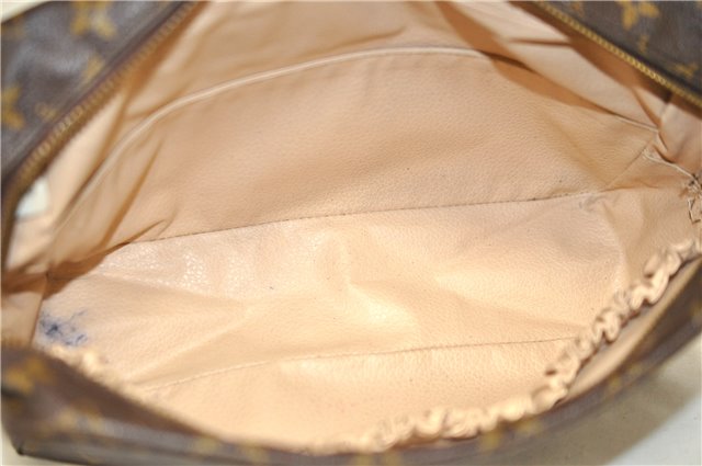 Auth LOUIS VUITTON Monogram Trousse Toilette 28 Clutch Hand Bag M47522 LV 8031C