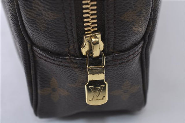 Auth Louis Vuitton Monogram Trousse Toilette 23 Clutch Hand Bag M47524 LV 8047D