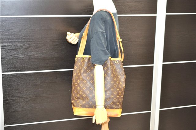 Authentic LOUIS VUITTON Monogram Noe Shoulder Bag M42224 LV 8050C