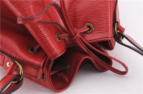 Authentic Louis Vuitton Epi Noe Shoulder Drawstring Bag Red M44007 LV 8059E