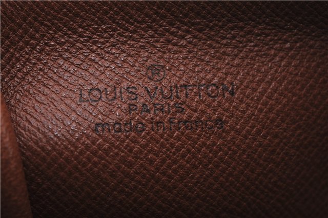 Authentic Louis Vuitton Monogram Papillon 30 Hand Bag Old Model LV 8070E