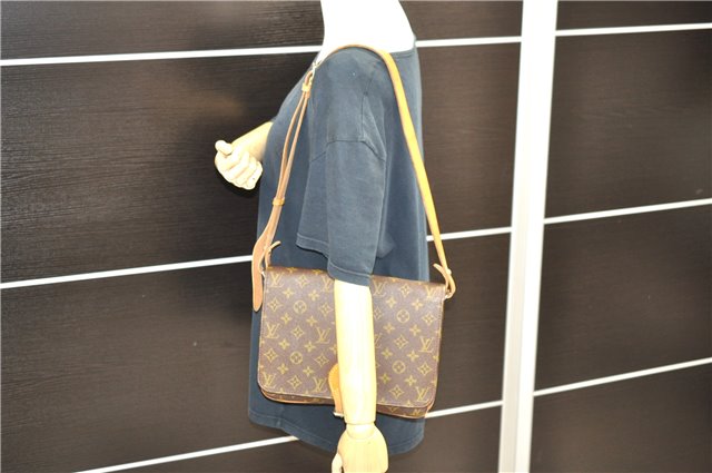 Auth LOUIS VUITTON Monogram Cartouchiere GM Shoulder Cross Bag Old Model 8089C