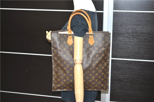 Authentic LOUIS VUITTON Monogram Sac Plat Hand Bag M51140 LV 8099C