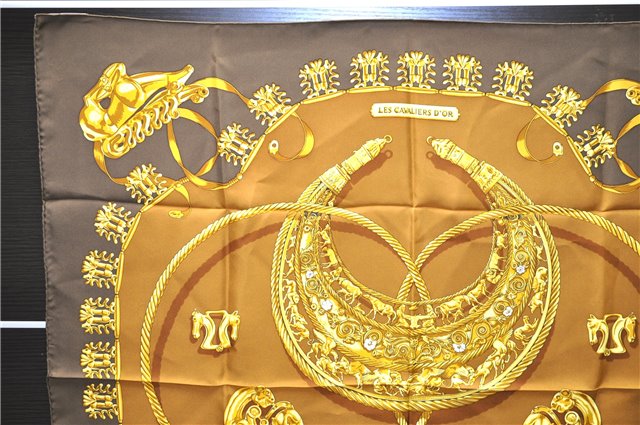 Authentic HERMES Carre 90 Scarf 