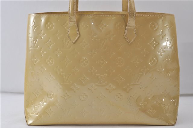 Authentic Louis Vuitton Vernis Wilshire MM Tote Hand Bag Ivory M91441 LV 8116D