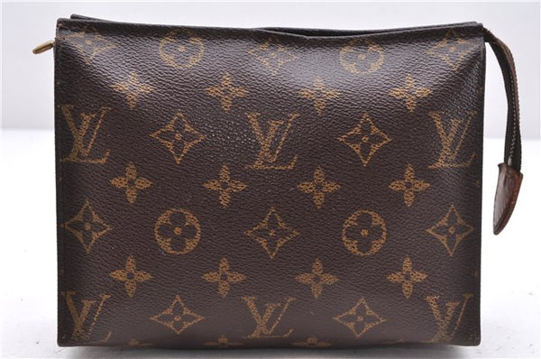 Auth Louis Vuitton Monogram Trousse Toilette 18 Clutch Hand Bag M47526 LV 8149D