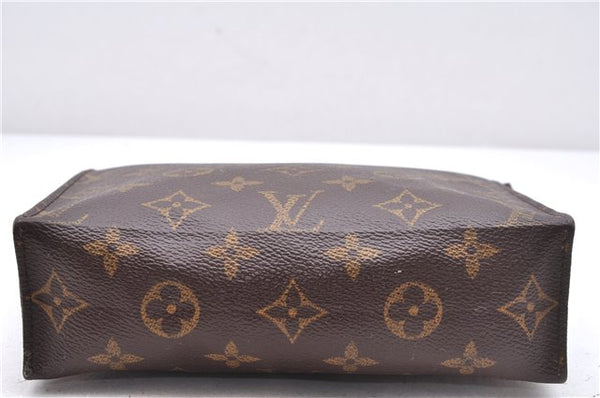 Auth Louis Vuitton Monogram Trousse Toilette 18 Clutch Hand Bag M47526 LV 8149D