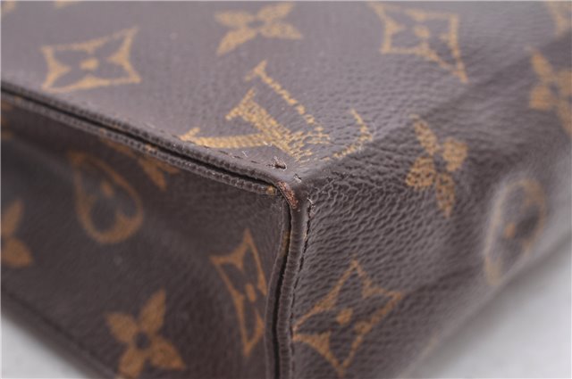 Auth Louis Vuitton Monogram Trousse Toilette 18 Clutch Hand Bag M47526 LV 8149D