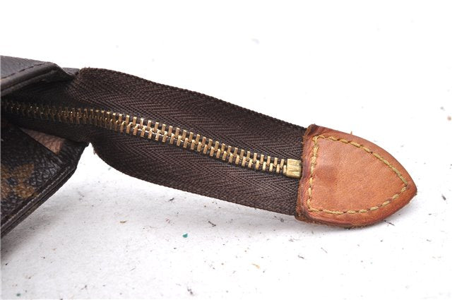 Auth Louis Vuitton Monogram Trousse Toilette 18 Clutch Hand Bag M47526 LV 8149D