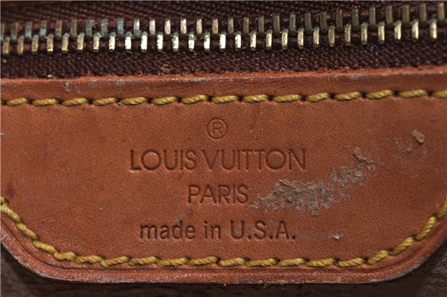 Authentic LOUIS VUITTON Monogram Bucket GM Shoulder Bag M42236 LV 8150C