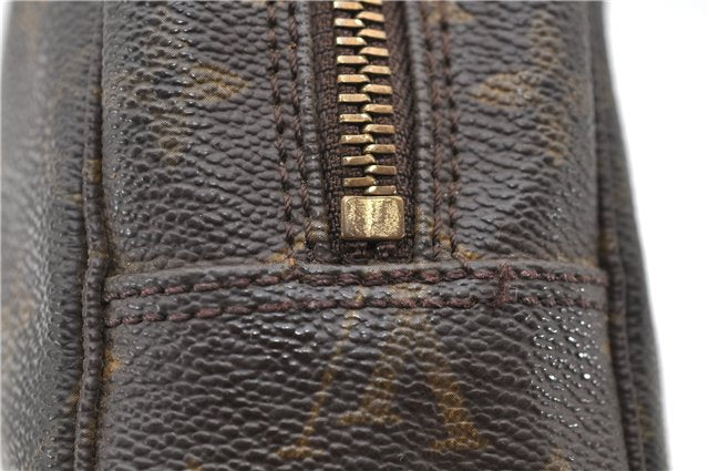Auth LOUIS VUITTON Monogram Trousse Toilette 23 Clutch Hand Bag M47524 LV 8156C