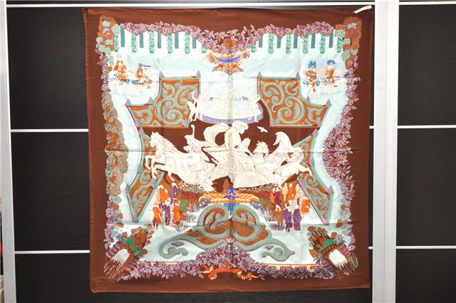 Authentic HERMES Carre 90 Scarf 