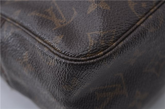 Auth Louis Vuitton Monogram Trousse Toilette 28 Clutch Hand Bag M47522 LV 8211D