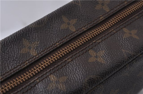 Auth Louis Vuitton Monogram Trousse Toilette 28 Clutch Hand Bag M47522 LV 8211D