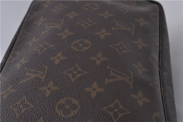 Auth Louis Vuitton Monogram Trousse Toilette 28 Clutch Hand Bag M47522 LV 8211D