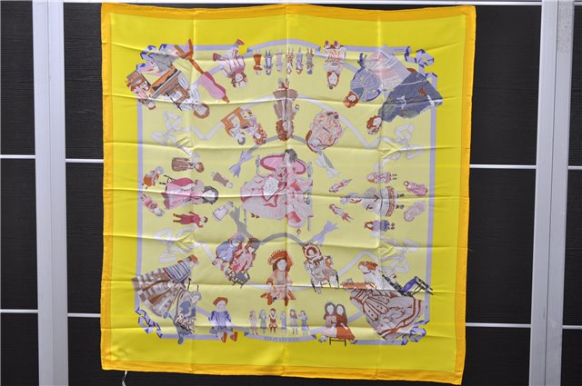 Authentic HERMES Carre 90 Scarf 