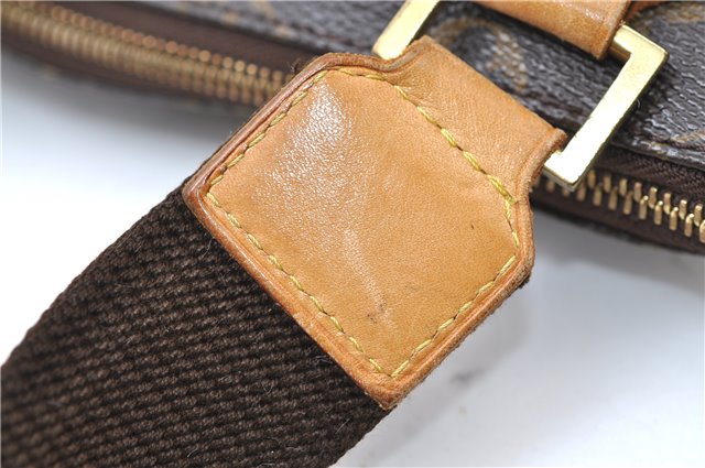 Auth Louis Vuitton Monogram Pochette Bosphore Shoulder Cross Bag M40044 LV 8246E