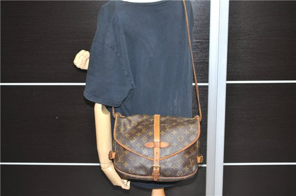 Auth LOUIS VUITTON Monogram Saumur 30 Shoulder Cross Body Bag M42256 LV 8248C