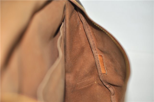 Auth LOUIS VUITTON Monogram Saumur 35 Shoulder Cross Body Bag M42254 LV 8249C